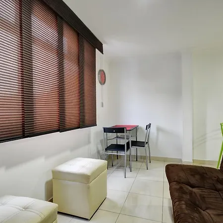Apartamentos Laureles De La 70 Medellin Exterior photo